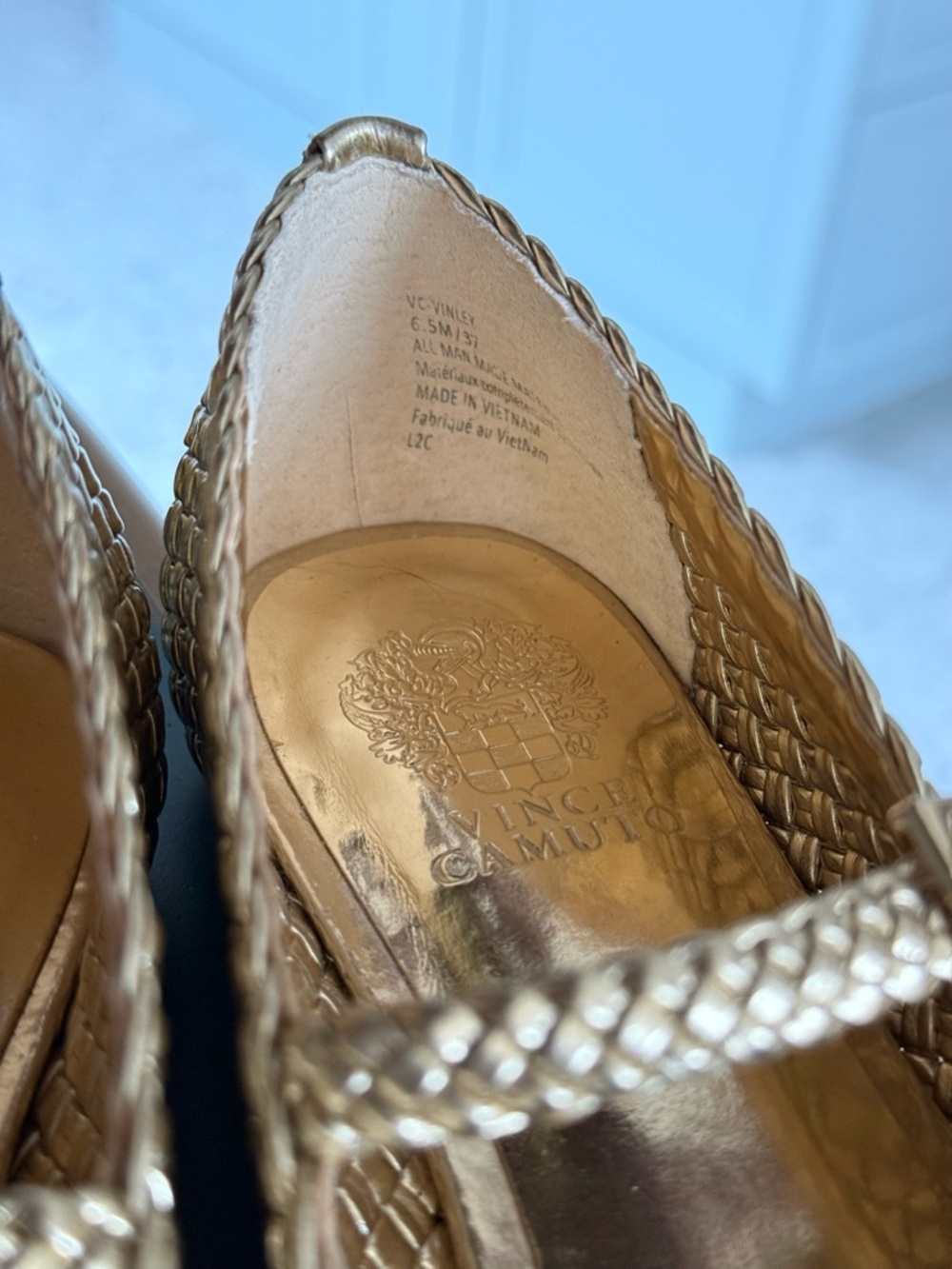 Vince Camuto Metallic Gold Woven Mary Jane Flats - new without box (6.5/37) - Picture 4 of 11